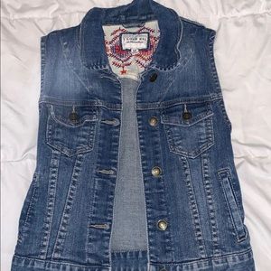 (SOLD) jean Vest